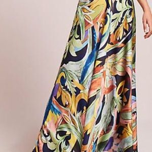 Nicole Miller Satin Slip On Maxi Size 2